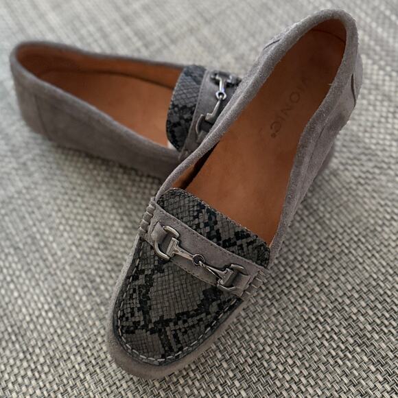 VIONIC NWOB Dayna Suede Snakeskin Leather Loafer Driving Moccasin 11 Preppy - Picture 1 of 8